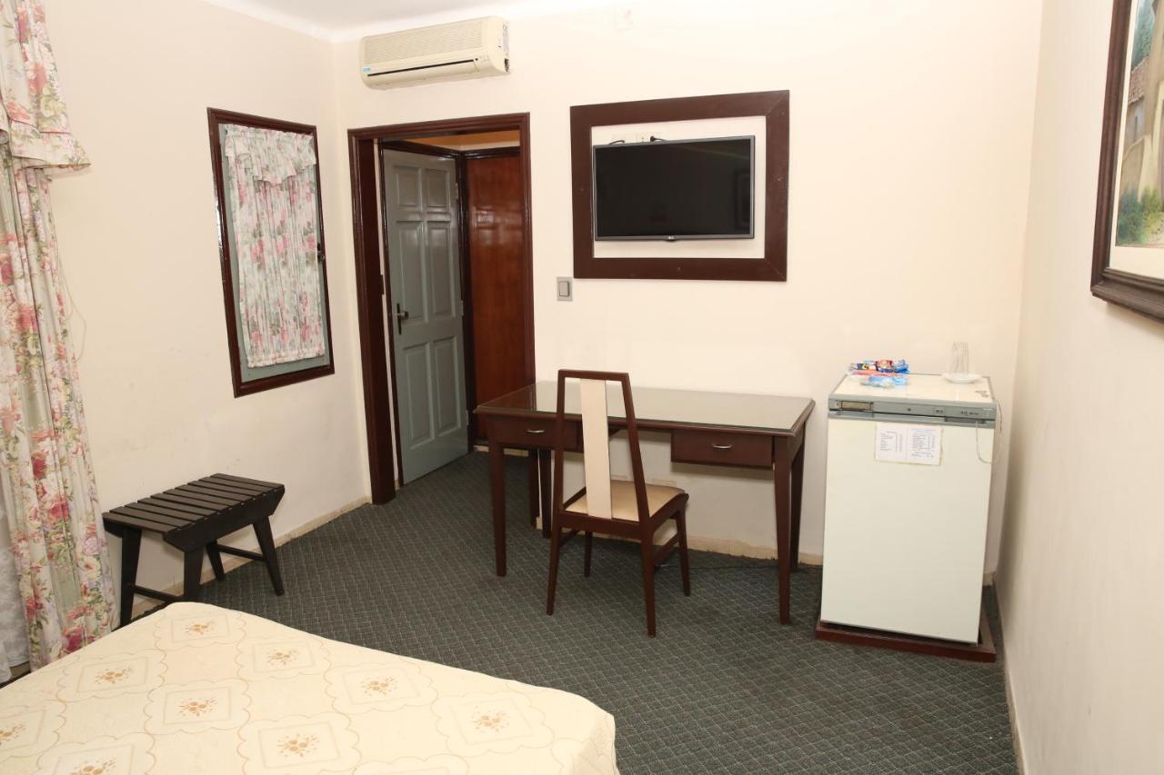 Hotel Bolivia Санта-Крус-де-ла-Сьерра Экстерьер фото